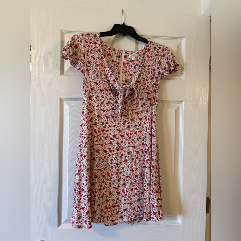 Xhilaration Red and Pink Floral Babydoll Dress Size Small